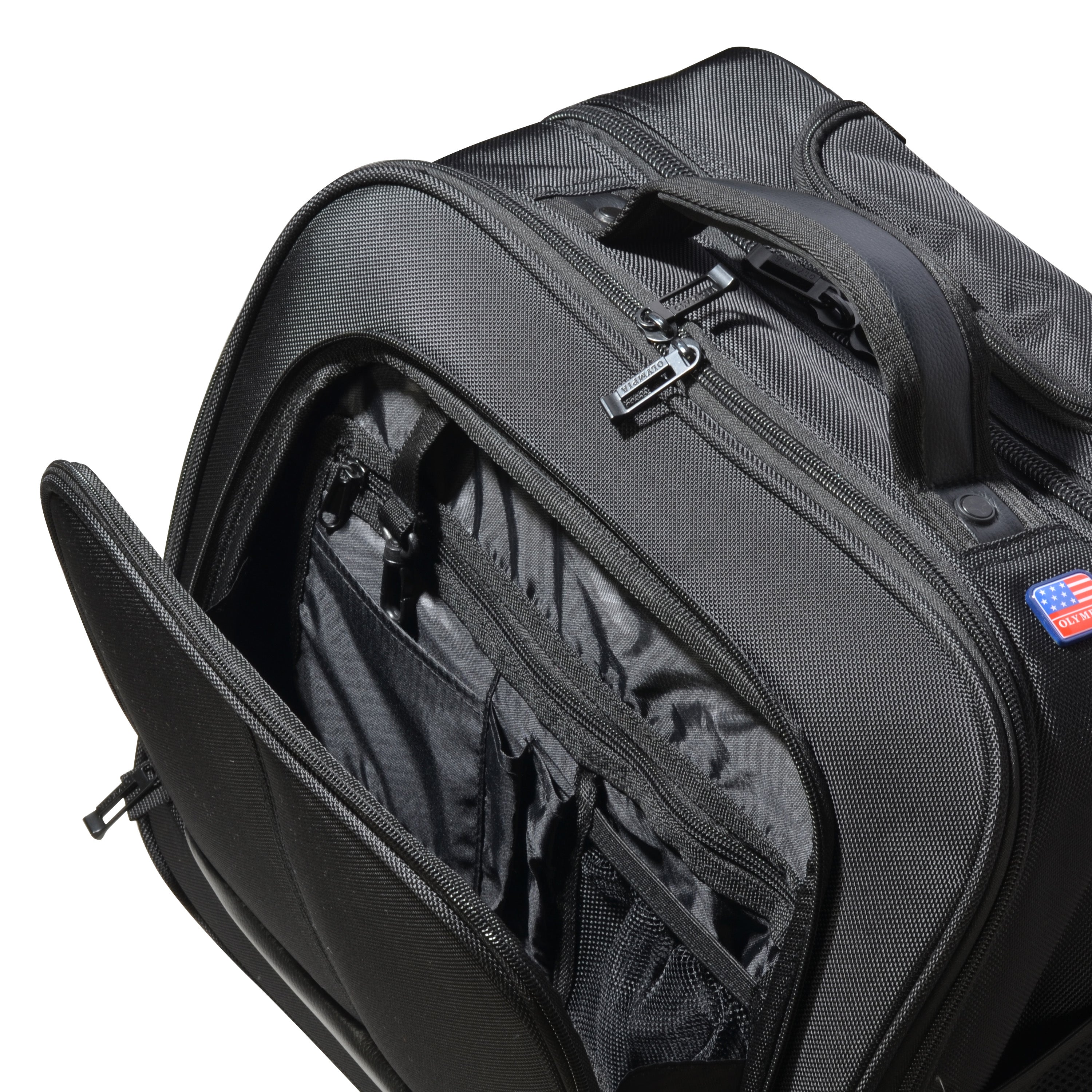 Olympia Executive 17" Deluxe Rolling Weekender