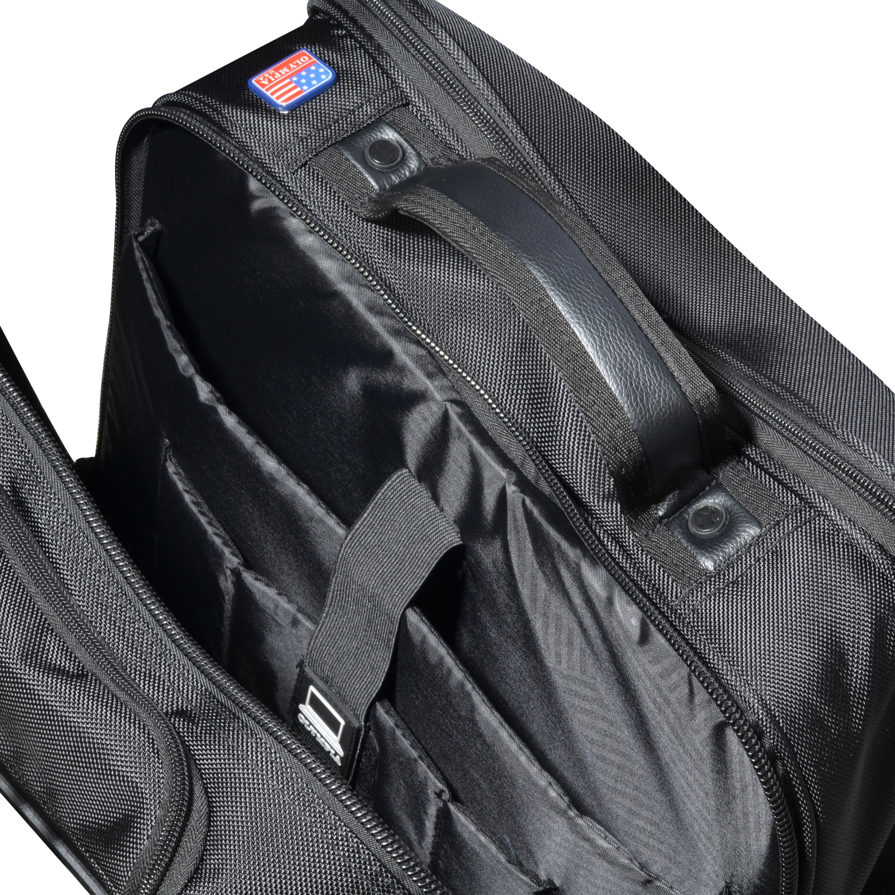Olympia Executive 17" Deluxe Rolling Weekender